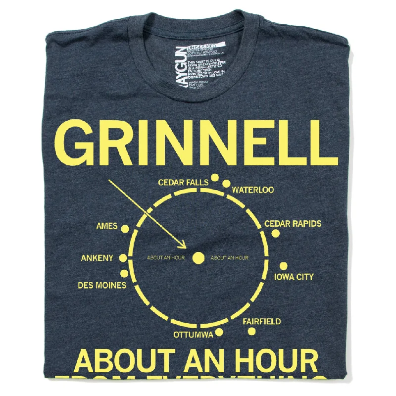 Grinnell: An Hour From Everything (R)