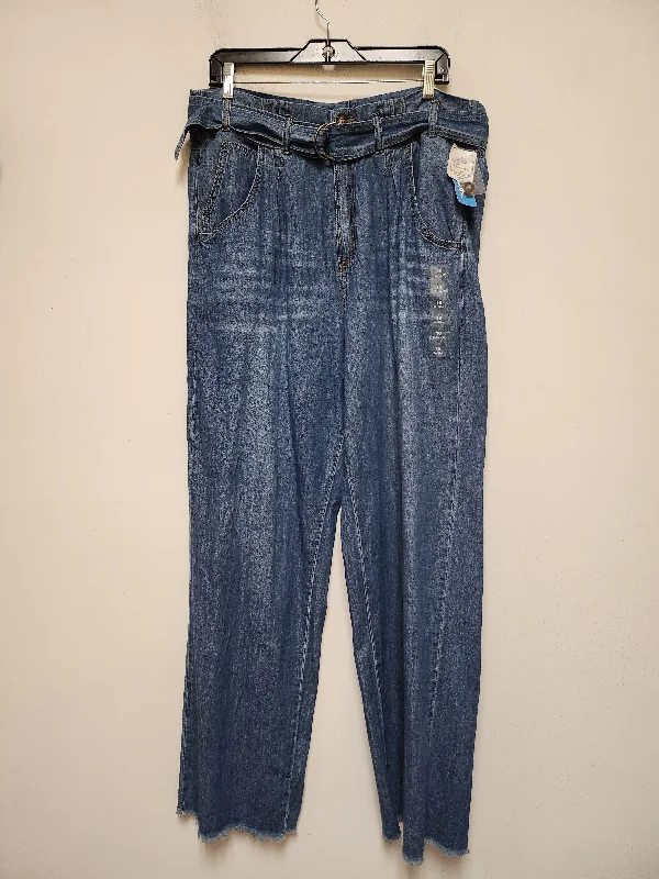 Jeans Boyfriend By Maurices In Blue Denim, Size: 16